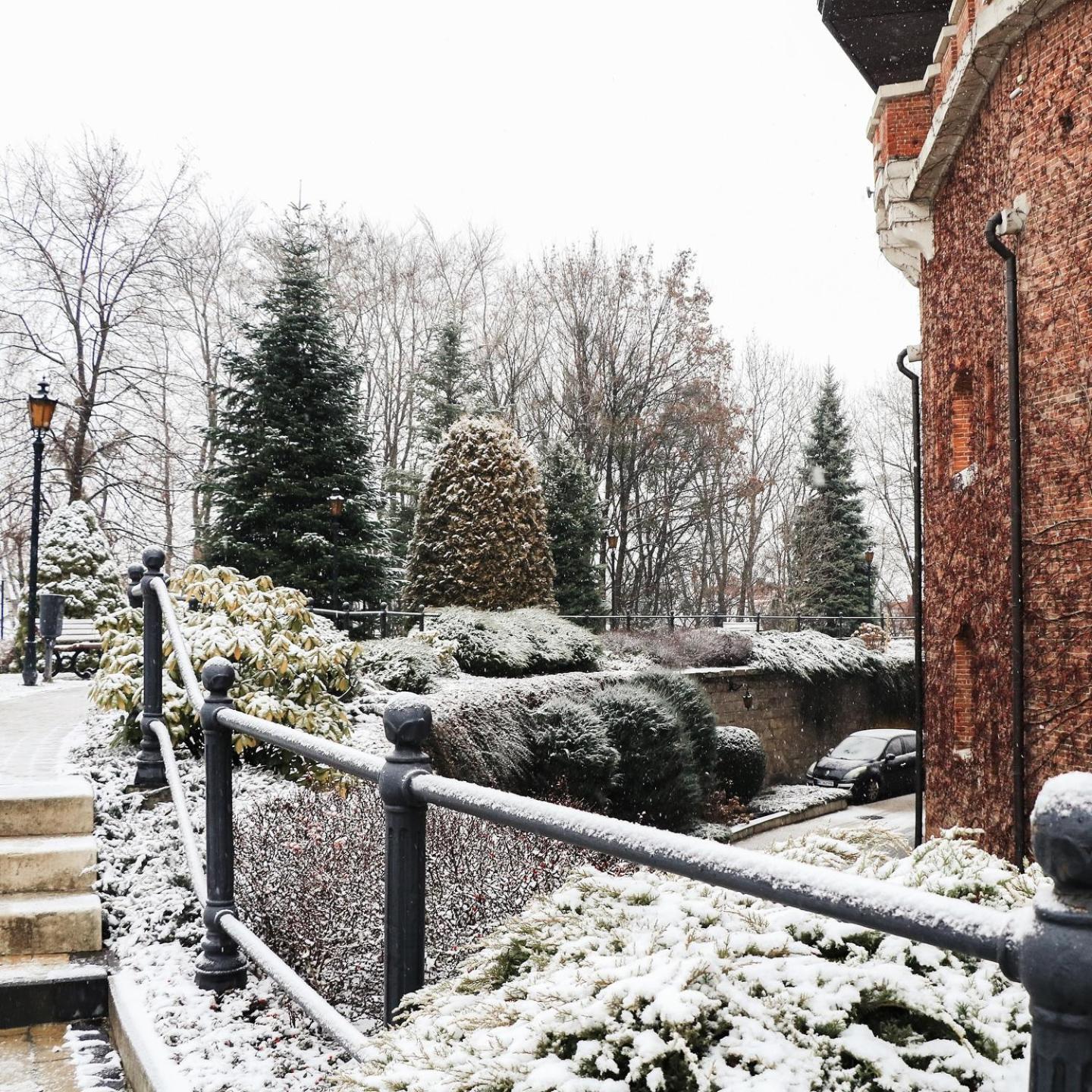 Citadel Gastro Boutique Hotel Lviv Bagian luar foto